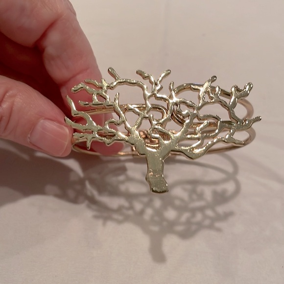 Tree of Life Silver Gold Earrings & Bracelet Set - Picture 5 of 8